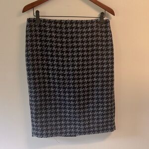 Ann Taylor factory sz 8 Houndstooth navy blue, white, teal, brown Women's Skirt